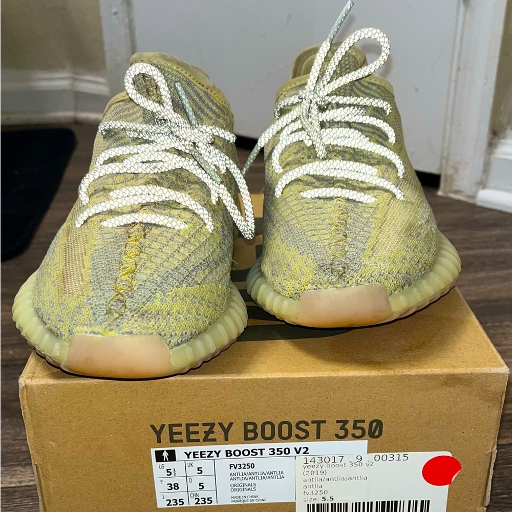 YEEZY BOOST 350 Adidas